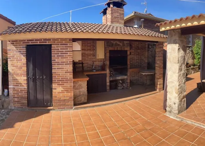 Chalet Boccherini 펜션 아레나스 데 산 페드로